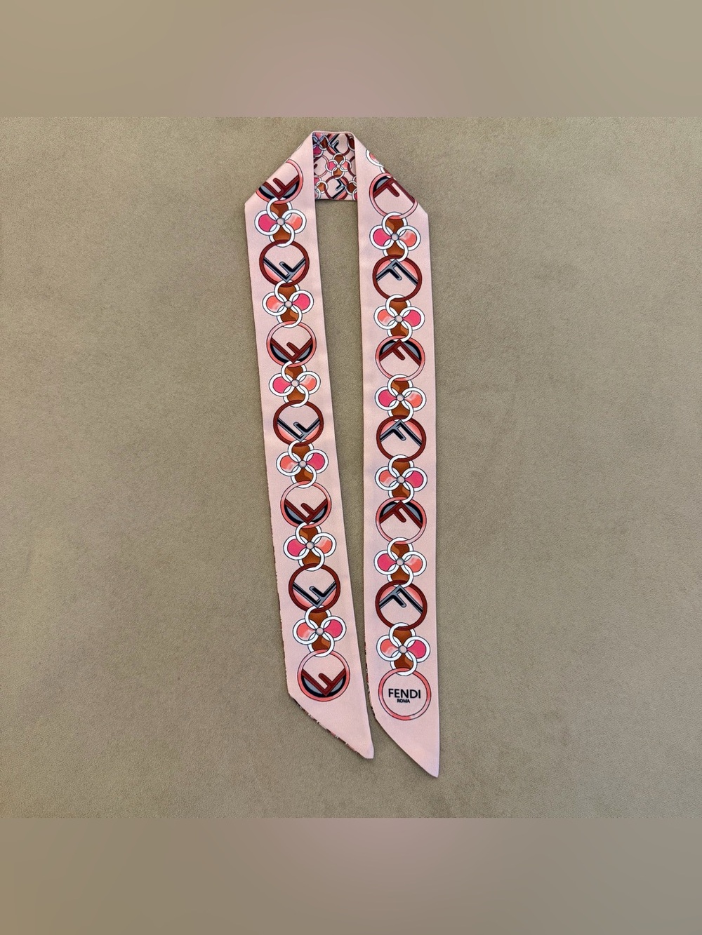 Luxe Wrappy Silk Twilly Scarf Rose Pink Chain Link Reverse Neck Bow Accessories - Picture 2 of 5